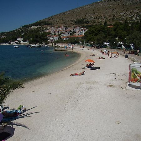 Stari Dvori Lägenhet Trogir Rum bild