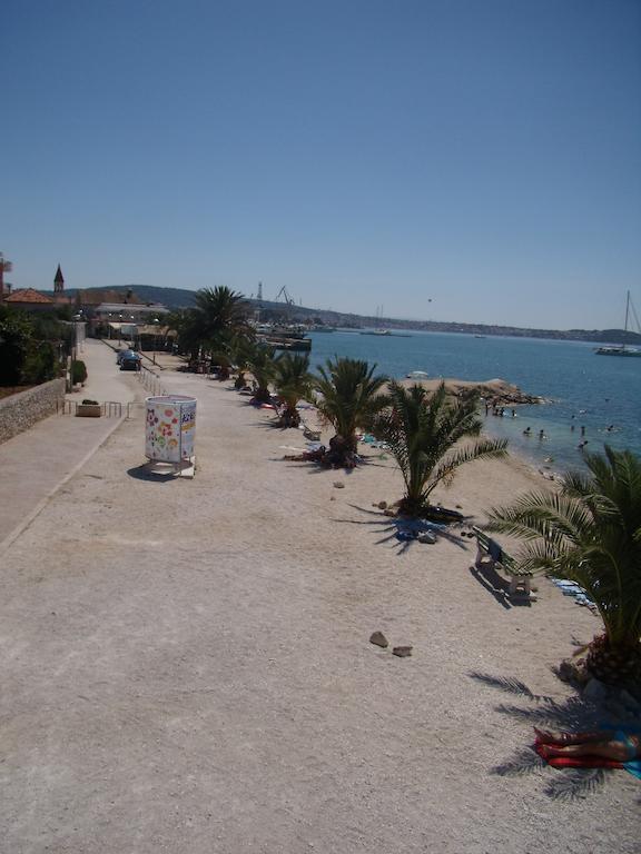 Stari Dvori Lägenhet Trogir Rum bild